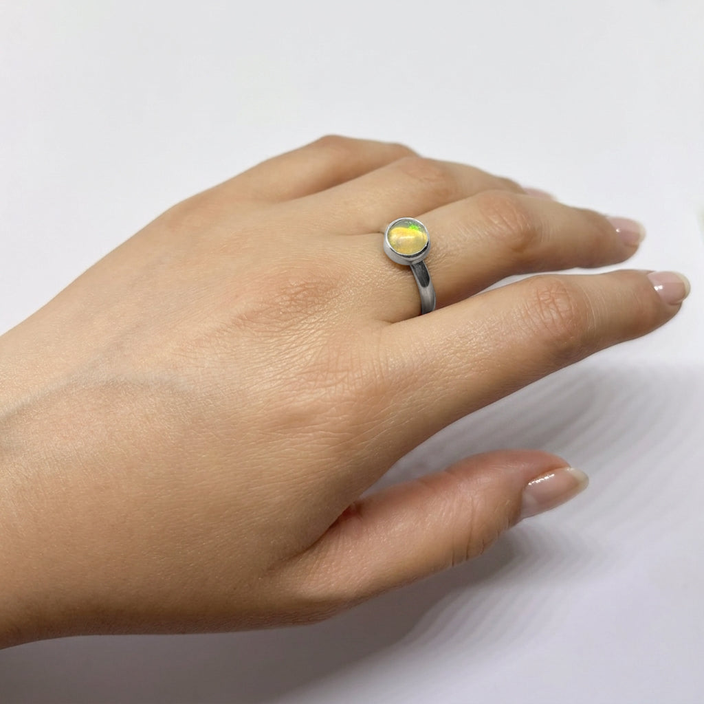 Anillo Circular Ópalo